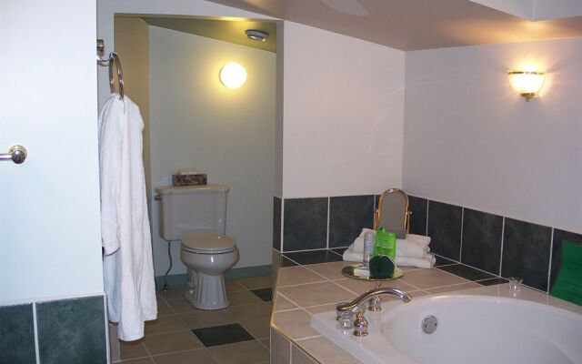 Tall Trees Bed & Breakfast