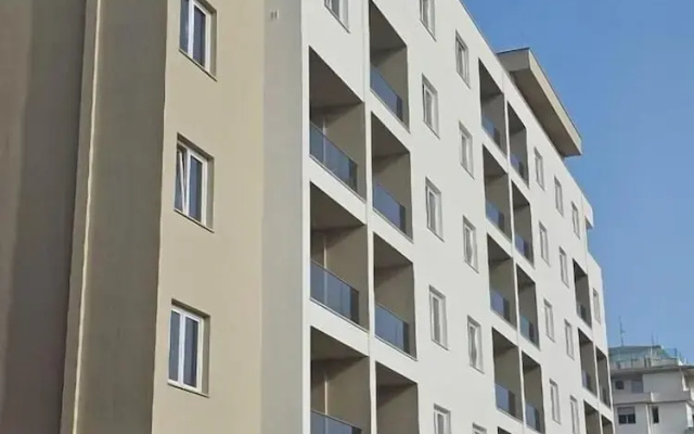 Luxury ApartHotel Golem