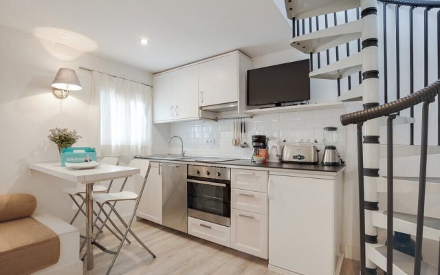 Lovely 1-bed Penthouse in Lesseps