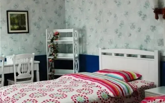 Xiaoqiaoliushui Hostel
