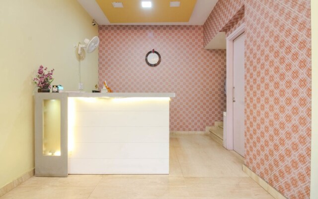 The Asian Suites Huda City Centre
