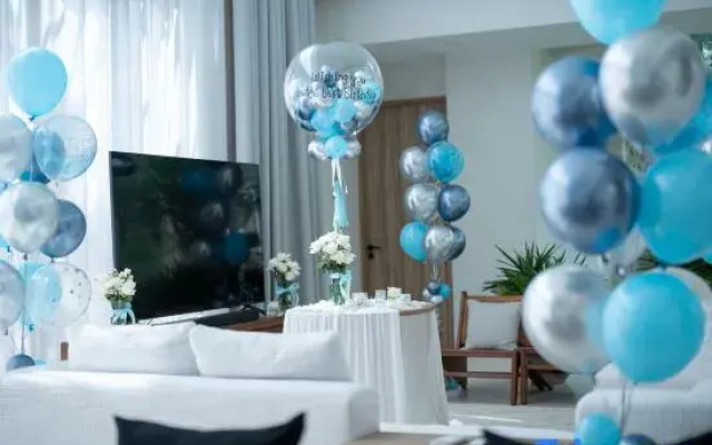 Mahutsachan Khlong Thom