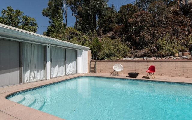 Mid Mod Pool Home With Palm Springs Vibe 2Bdr