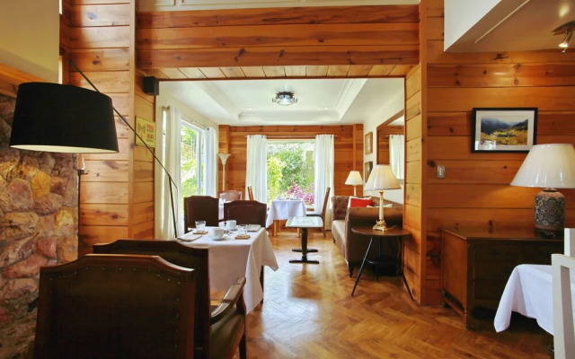 Guest Haven House Bed & Breakfast