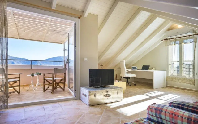 Villa Serenity Sleeps 9