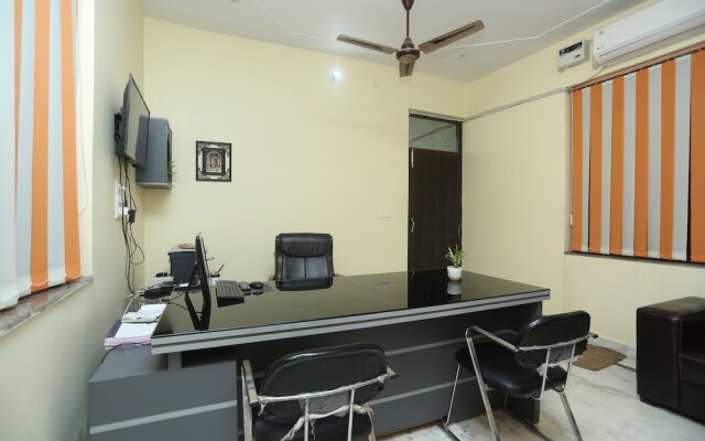 Sr Blessings By OYO Rooms
