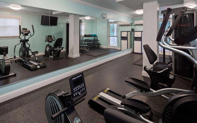 Best Western Plus Oceanside Inn