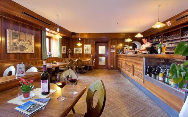 Hotel Gasthof Zur Linde