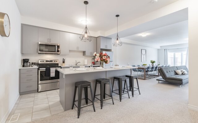 Superb Brand New Spacious Town Home