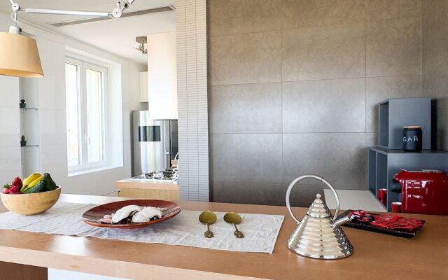 Luxury Majestic Penthouse Apartment