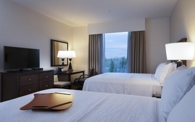 Hampton Inn & Suites by Hilton, Airdrie, AB, Canada