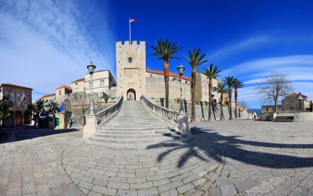 A1-apartment 50m From the Beach With the sea View