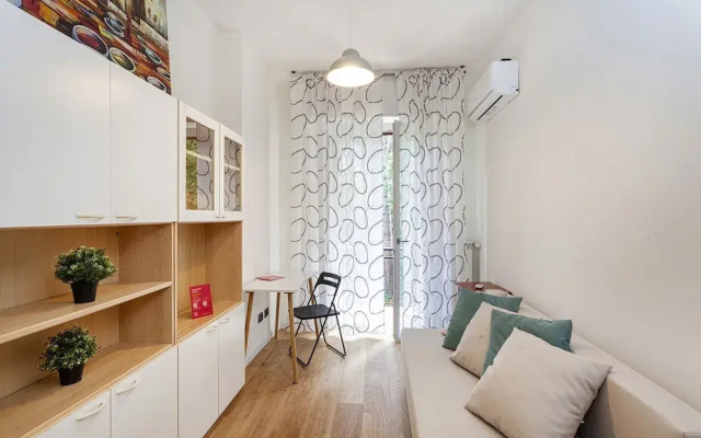 Bright Shelley Apartment by Wonderful Italy