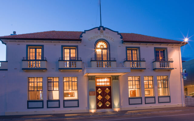 hotelImage