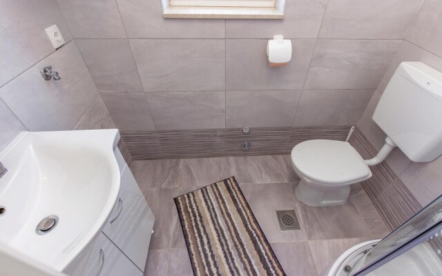 Beautiful Apartment in Crikvenica With Wifi and 1 Bedrooms