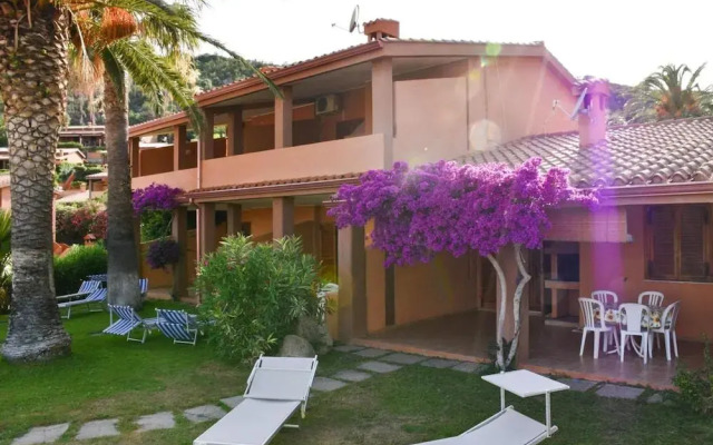 Terraced House in Costa Rei With Barbecue
