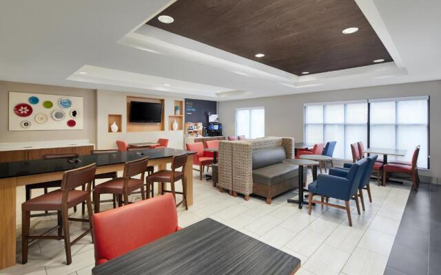 Holiday Inn Express Pensacola West - Navy Base, an IHG Hotel