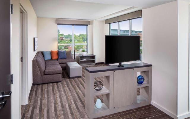 Hyatt House Charleston / Mount Pleasant