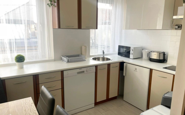 Modern Living Apartment