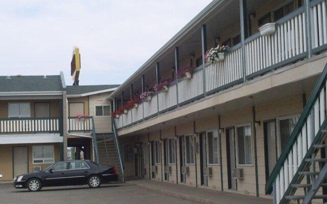 Chateau Motel