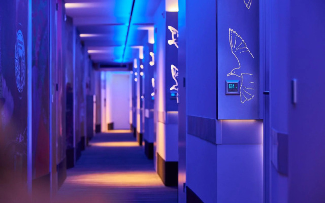 DoubleTree by Hilton Rotterdam Centre Hotel
