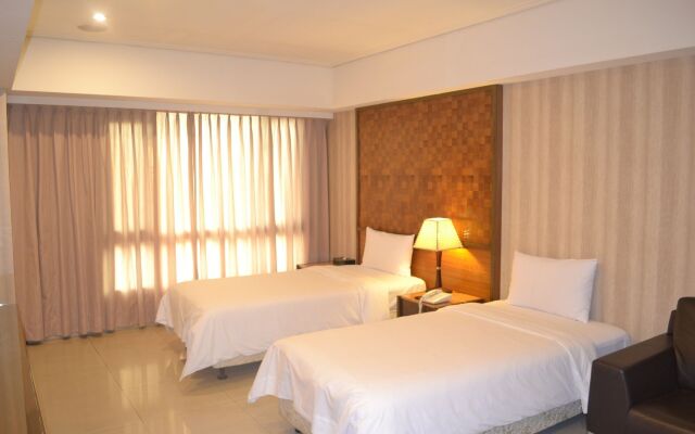 SLV Business Hotel