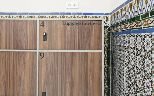 Numa Seville Solea