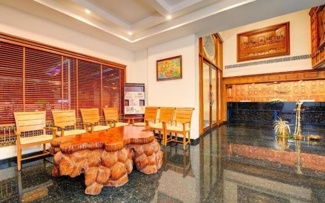 Hotel Guruvayur Gateway