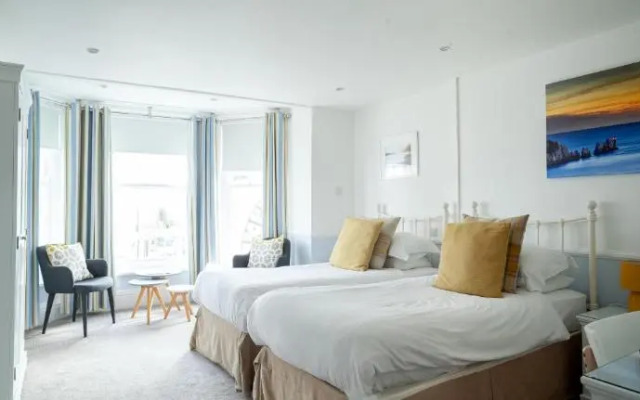 The Seaview Hotel