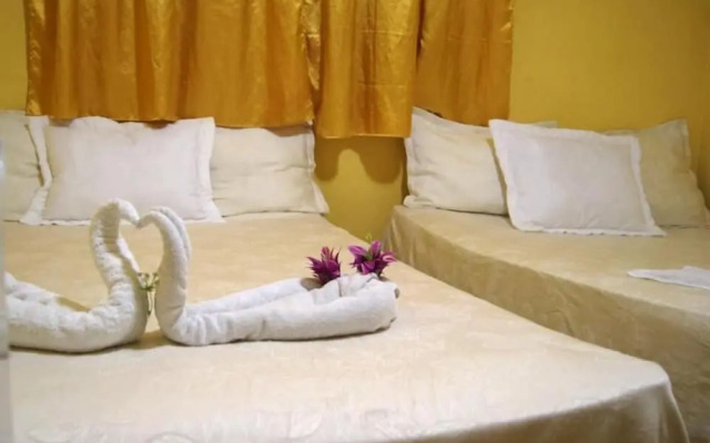 Diamonds Hotel Boutique