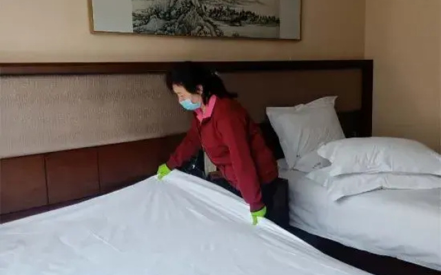 Qianfeng Hotel (VIP Building)