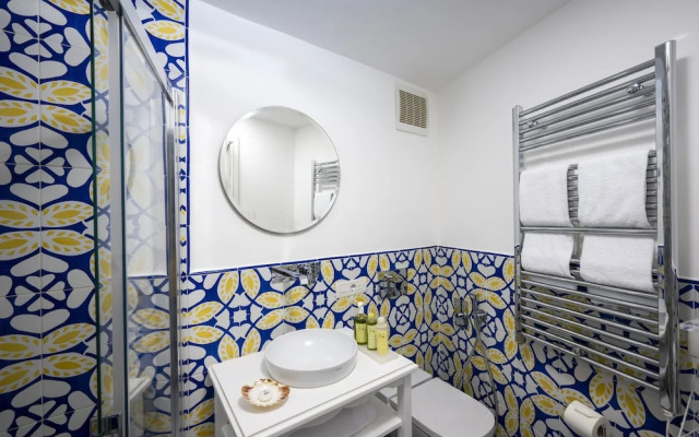 Estate4home - Casetta Arienzo