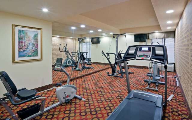 La Quinta Inn & Suites by Wyndham Salina