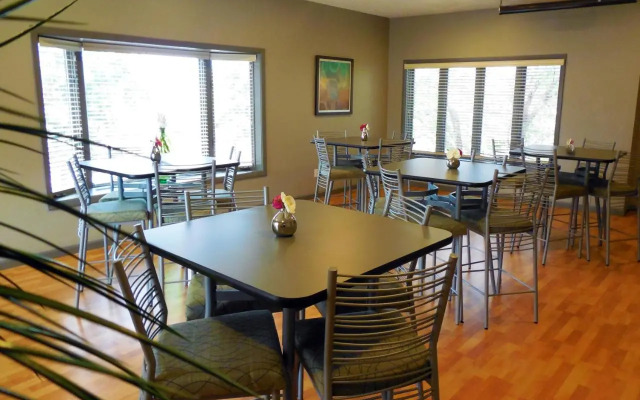 Eastland Suites Hotel & Conference Ctr, Trademark by Wyndham