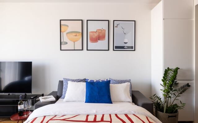 Urban Chic Residences