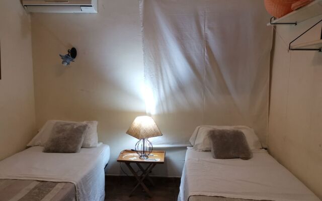 Susana's Bungalow Wifi Free and Pool