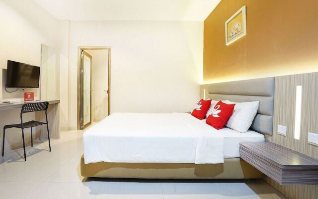 ZEN Rooms Near Teluk Tering