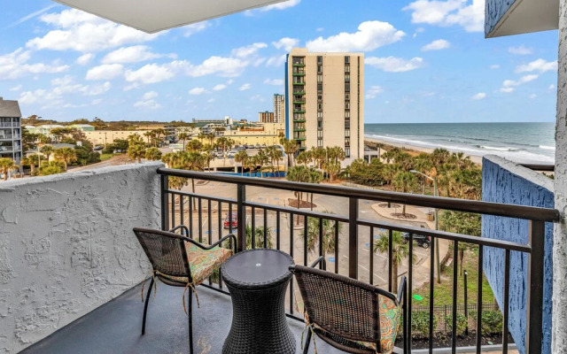 Bluewater Resort 513