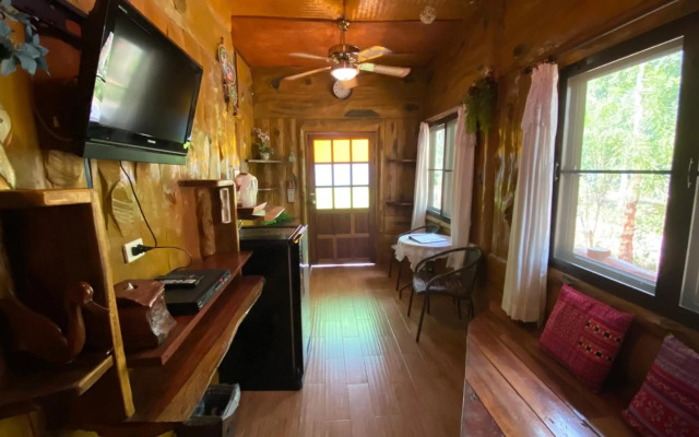 Saiyok River House