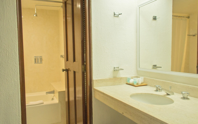 All Ritmo Cancun Resort & Water Park - All Inclusive