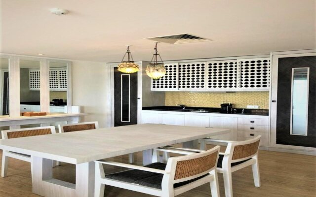 Away Bali Legian Camakila