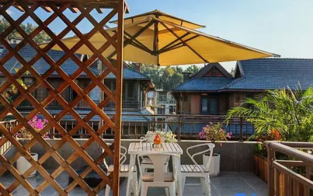 Liusu Garden Homestay (Dai Ancient Town Branch)