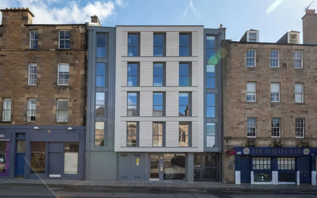 Student Only Buccleuch Street