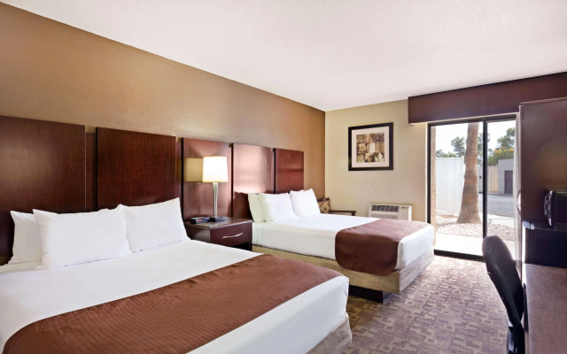 Super 8 By Wyndham Chandler Phoenix