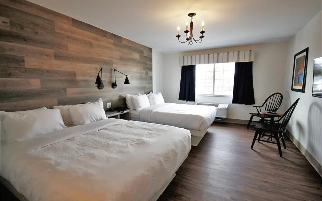 Inn on Water Street