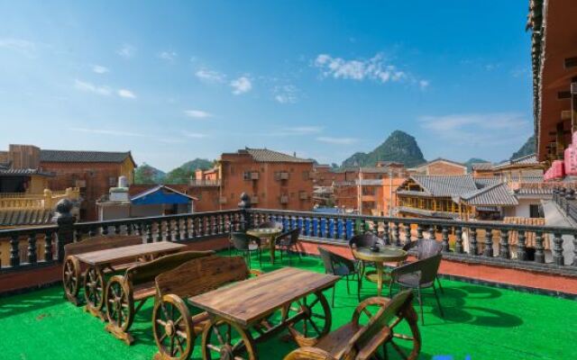 Puzhehei Yunshuijian Inn