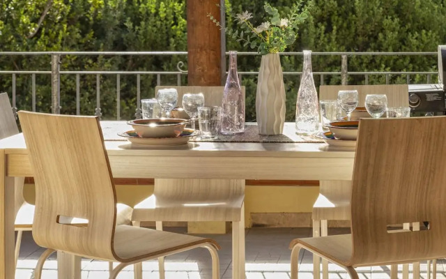 Sardinia Re - Villa Gialla