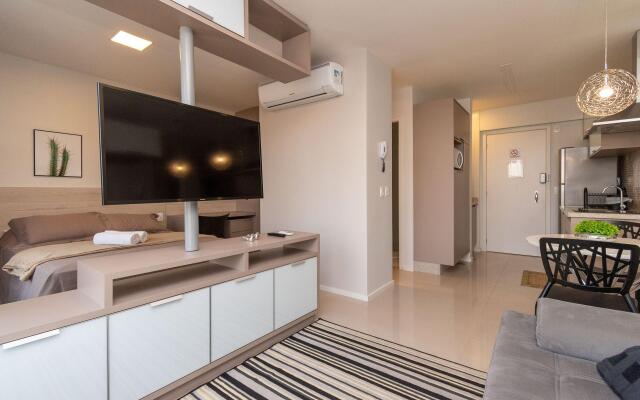 Flat no Ed Metropolitan no Jardim Goiás - MS902O