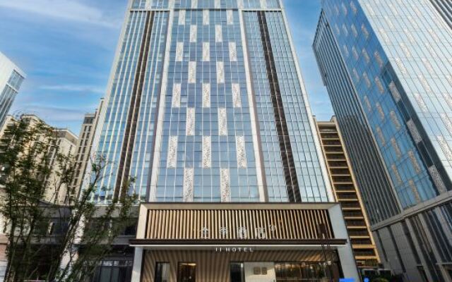 JI Hotel (Qingdao Qiche Beizhan Xianjiazhai Subway Station)