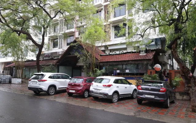 Hotel Heritage 2001-Nagpur